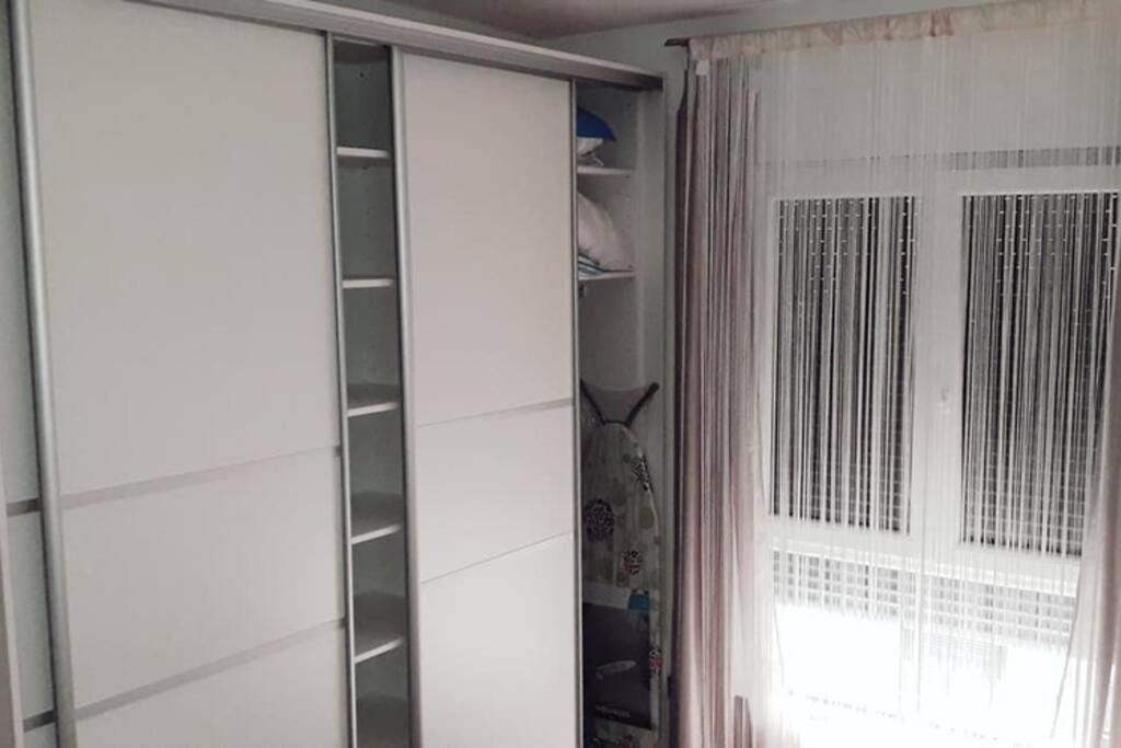 Apartman Franko - Uz Parking Pola Esterno foto